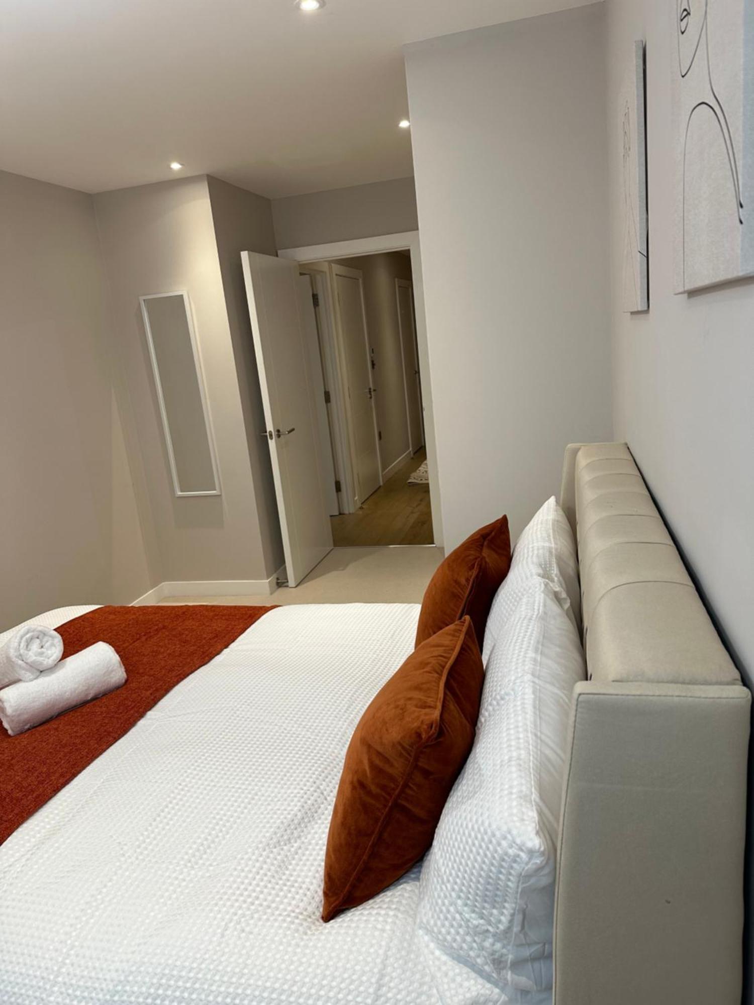Richardson Deluxe Apartments Londra Exterior foto